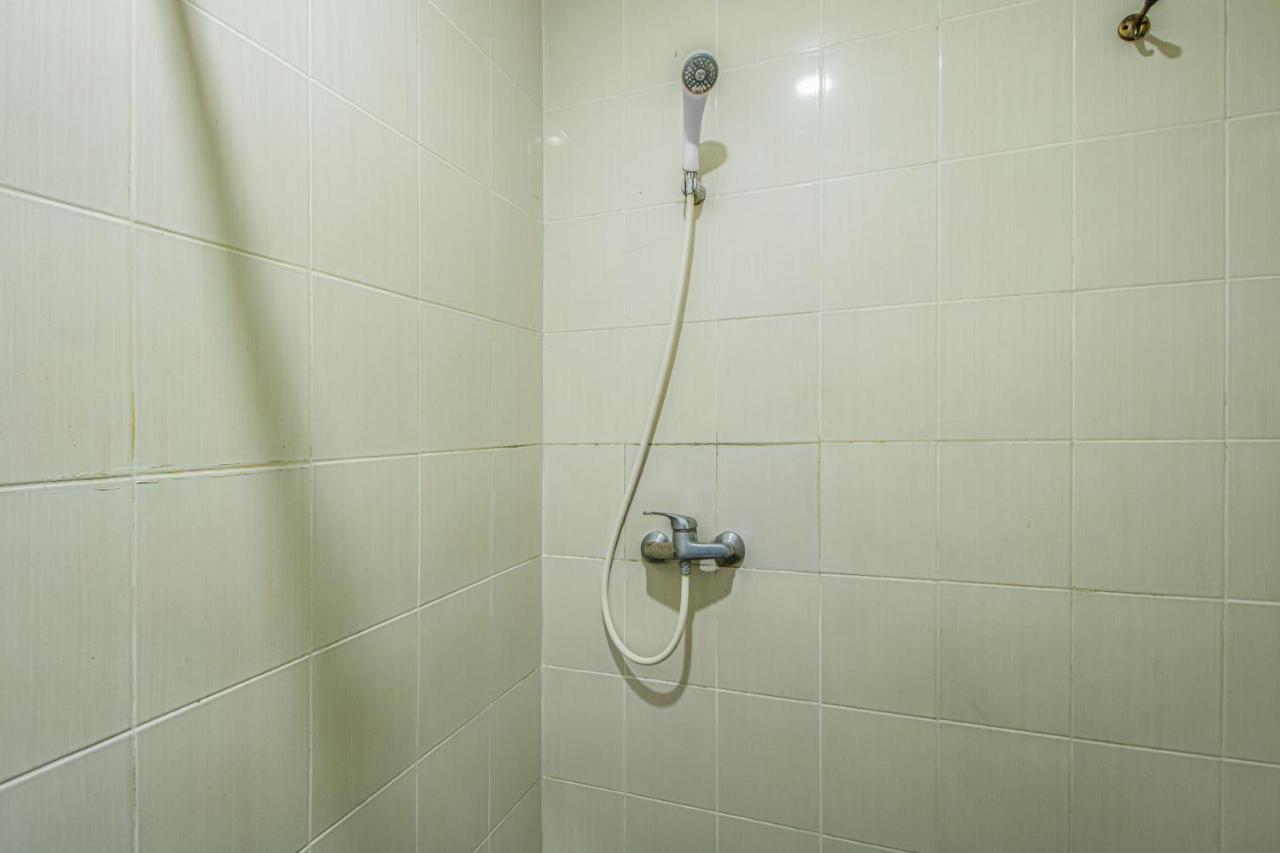 Hotel Mutiara Kostel à Bintaro Extérieur photo